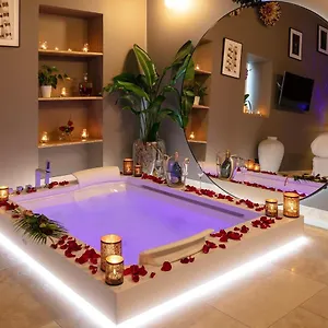 Aix Romantique, Vrai Jaccuzzi 2 Personnes Aix-en-Provence