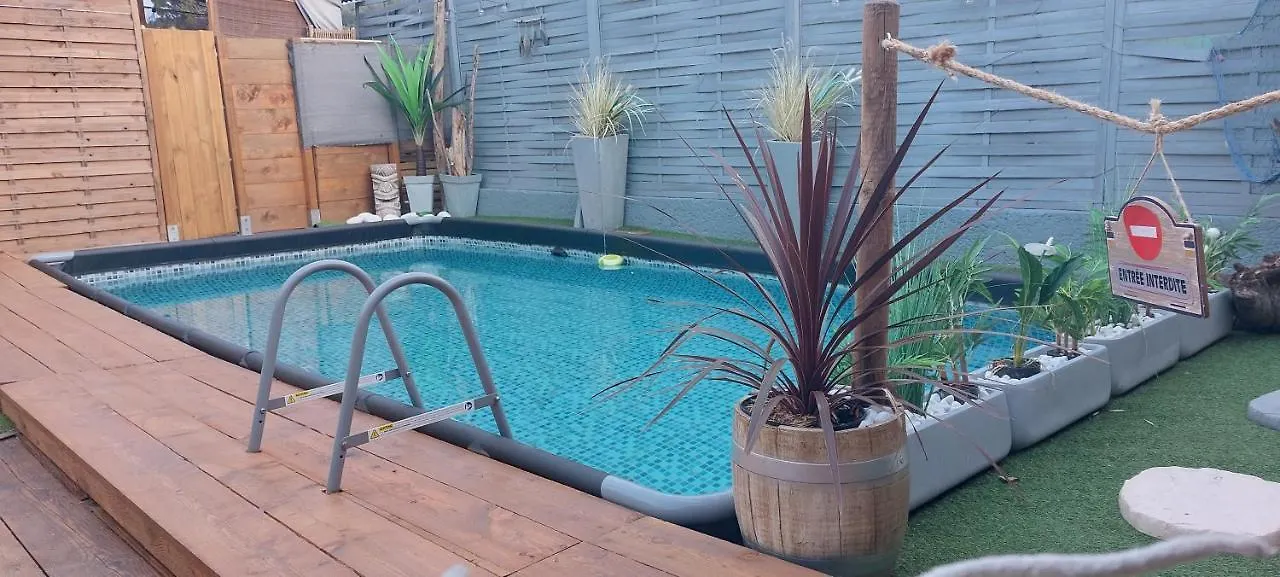 Villa Clea Saint-Paul-les-Durance Guest house